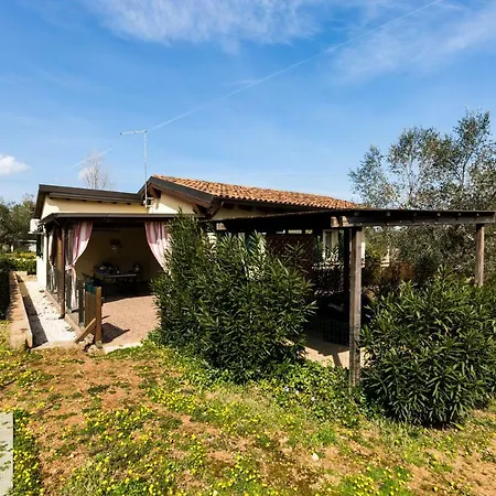Tatil Evi Il Posto Delle Fragole Scorrano (Apulia)