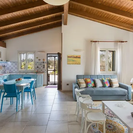 Ferienhaus Il Posto Delle Fragole Scorrano (Apulia)